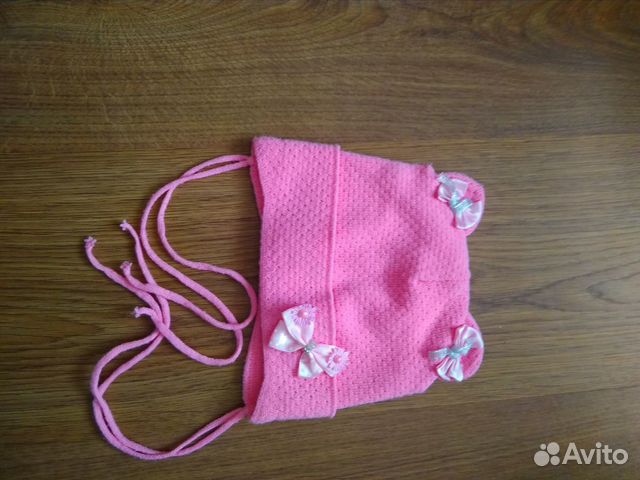 Шапочки и шляпка для девочки Шапочки и шляпка для девочки
