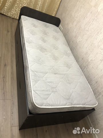 Кровать Кровать