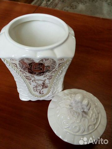 Шкатулка фарфоровая Шкатулка фарфоровая