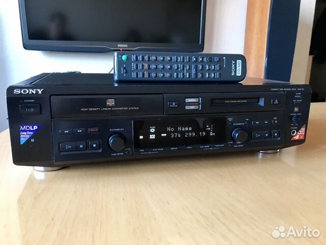 Sony MXD-D4 Минидисковая дека с CD и MD записью Sony MXD-D4 Минидисковая дека с CD и MD записью