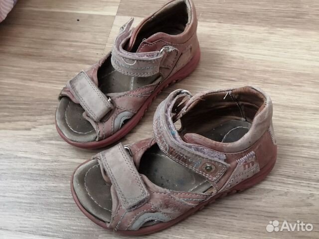 Босоножки 25 р Босоножки 25 р