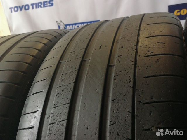 Michelin Pilot Super Sport R21 325/30-285/35 Michelin Pilot Super Sport R21 325/30-285/35