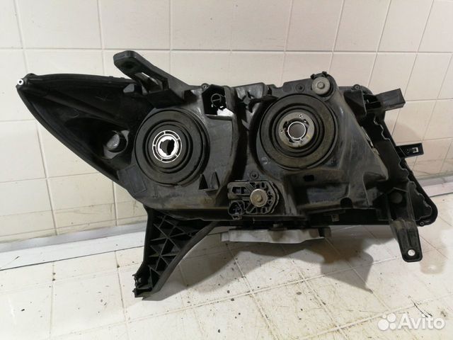 Фара галоген передняя левая Nissan Pathfinder 4 Фара галоген передняя левая Nissan Pathfinder 4