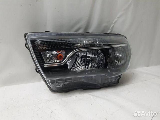 Фара левая LADA Vesta