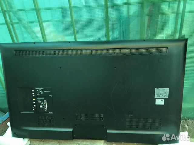 Телевизор samsung UE60J6300AU на запчасти Телевизор samsung UE60J6300AU на запчасти