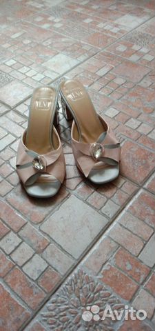 Сандалии Сандалии