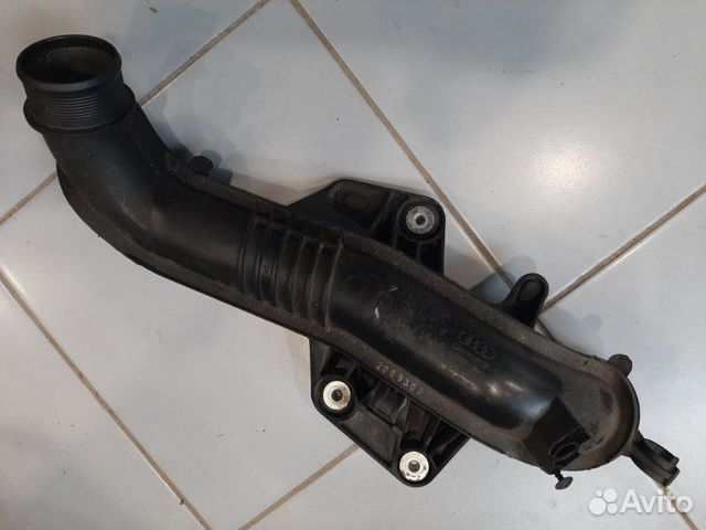 Воздуховод Audi A4 8K 2008 - 2012 Воздуховод Audi A4 8K 2008 - 2012
