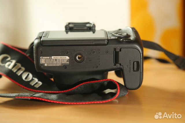 Cenon EOS 77 D body + акб + ещё одно зарядное