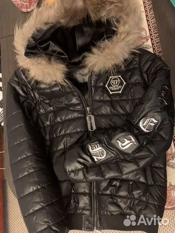 Женская куртка Женская куртка