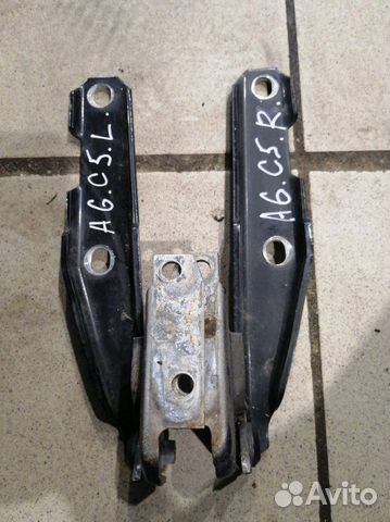 Петля капота передняя Audi Ауди A6 C5 2 2000 Петля капота передняя Audi Ауди A6 C5 2 2000