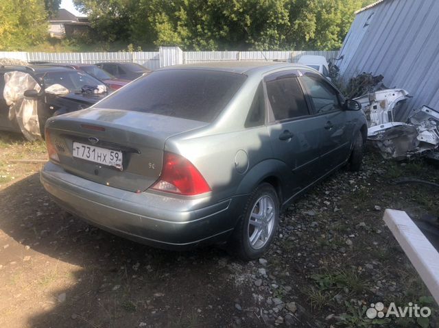 Ford Focus 1 хетчбек седан по частям