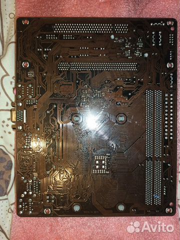 Новая Материнская плата ASRock 960GM-VGS3 FX Новая Материнская плата ASRock 960GM-VGS3 FX