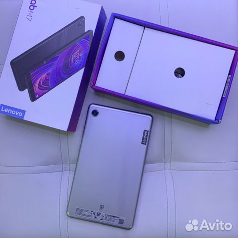 Планшет Lenovo TabM7