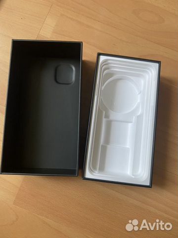 Коробка от iPhone 11 Pro Max 256 гб