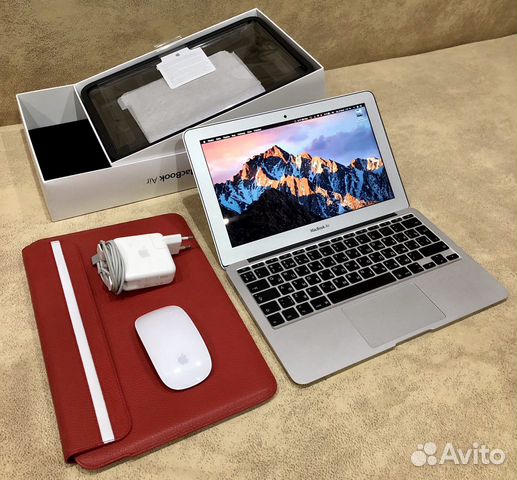Apple MacBook Air 11” 2013 Apple MacBook Air 11” 2013