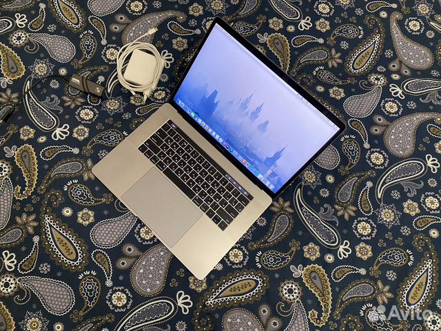 MacBook Pro 15 2017 256Gb Space Gray