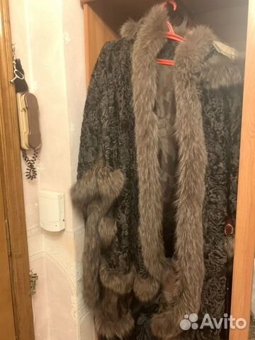 Шуба каракулевая Шуба каракулевая