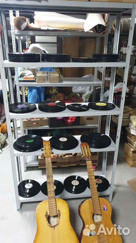 Большой выбор патефонных пластинок СССР