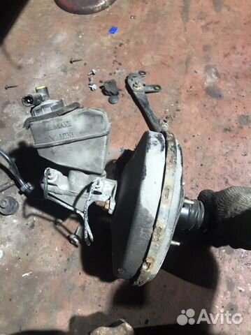 Вакуумник в сборе с гтц Renault Symbol