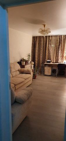 2-к. квартира, 77 м², 12/12 эт.