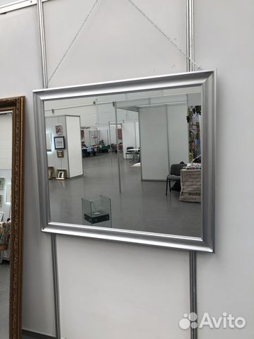 Зеркало в раме 100*120см
