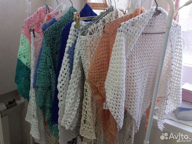 Шали, скатерти, понче и т. новые