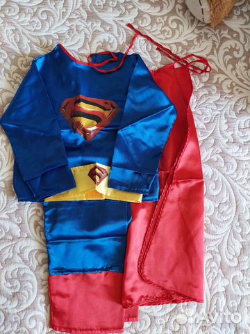 Костюм супермена