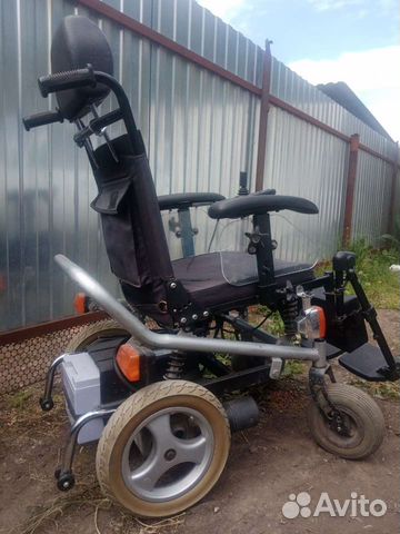 Инвалидная Кресло-коляска с электроприводом