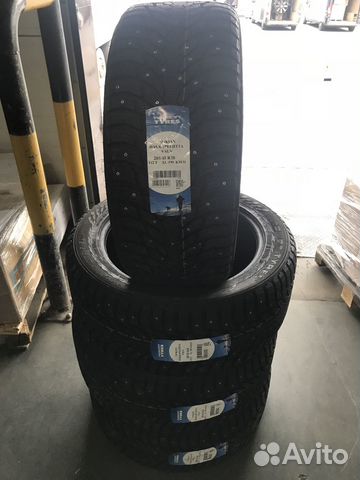 Nokian Tyres Hakkapeliitta 9 SUV 285/45 R20 112T