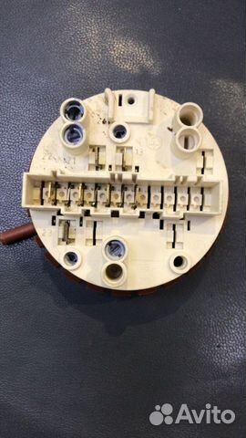 Датчик уровня воды (прессостат) стиральной машины