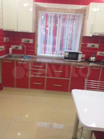 3-к. квартира, 70 м², 2/3 эт.