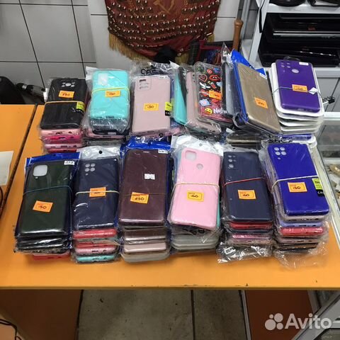 Чехлы для телефонов в ассортименте