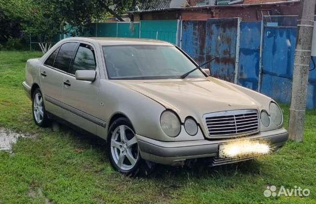 Мерс е200 2012