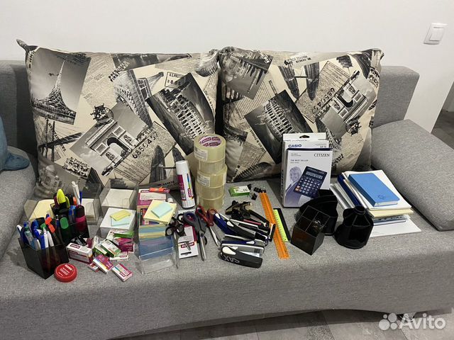 Коробка канцелярии