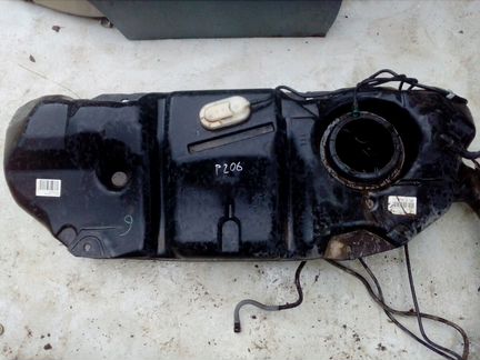 Бензобак Peugeot 206