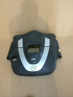 Декоративная накладка двигателя Mercedes ML W164