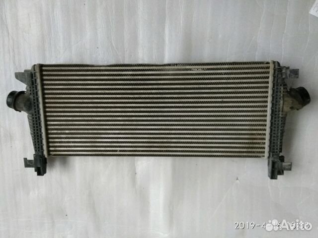 Opel Astra J радиатор интеркуллер