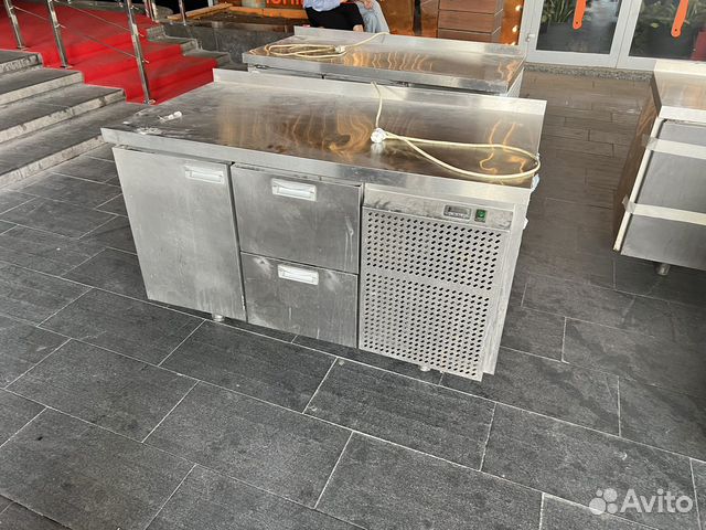 Морозильный стол hicold GN 12/BT