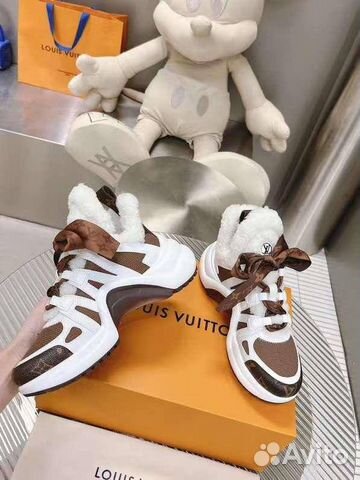Louis Vuitton кроссовки LV archlight
