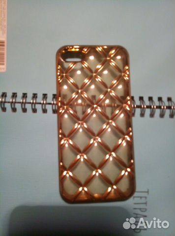 Чехлы на айфон 5s
