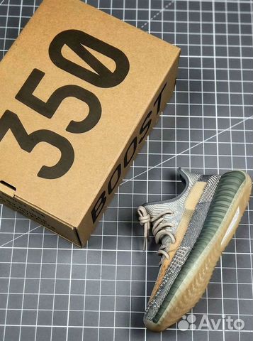 Кроссовки Adidas Yeezy Boost 350 v2 Israfil