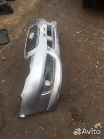 Передний бампер. Subaru Legacy BL