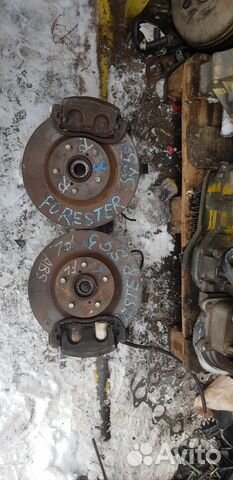 Subaru Forester SG ступица диск кулак суппорт