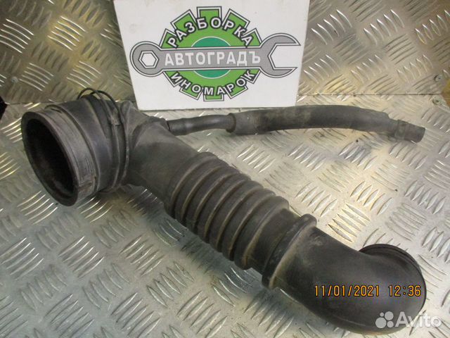 Патрубок воздушного фильтра Hyundai Starex H1