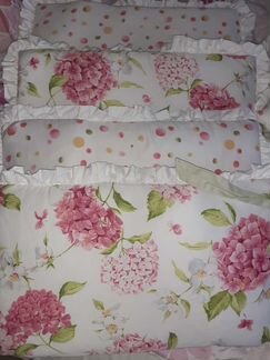 Бортики в кроватку для девочки