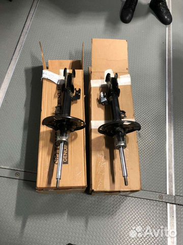 Стойка передняя lexus rx 200 t