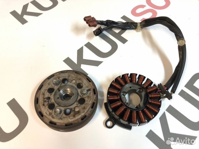 Генератор в сборе (18 кат.) Honda Tact AF75/79 Б/У