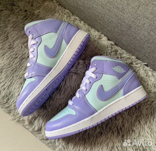 Air Jordan 1 Mid Glacier Blue