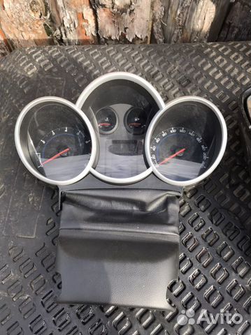 Панель приборов приборка Chevrolet Cruze
