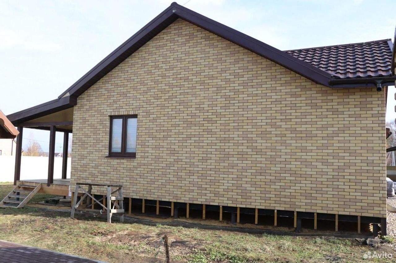 Гибкая клинкерная плитка fst с защитной пленкой на фасадной сетке